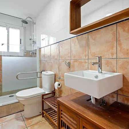 Montclar Holiday home Riudecanyes
